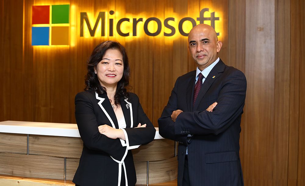 Microsoft Malaysia Enterprise Commercial lead Lim Bee Wah (left), with Microsoft Malaysia MD K Raman
