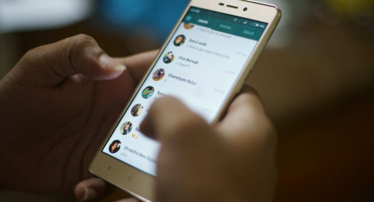 WhatsApp fights the spread of deadly fake news