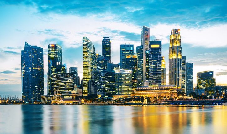 Singapore beats Hong Kong in digital transformation