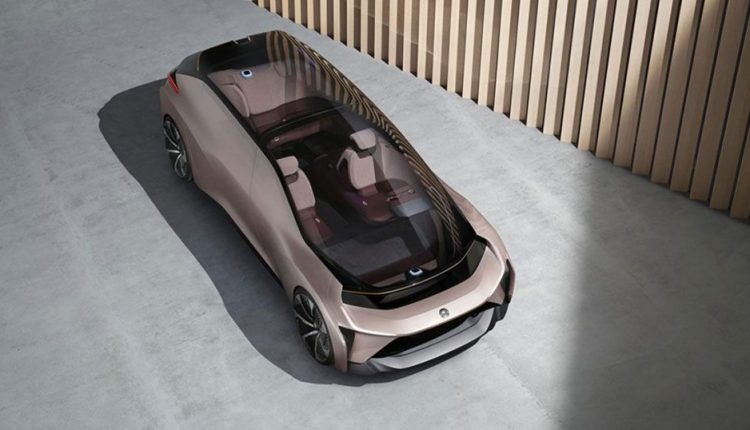 Tesla Competitor Traps Driver For an Hour