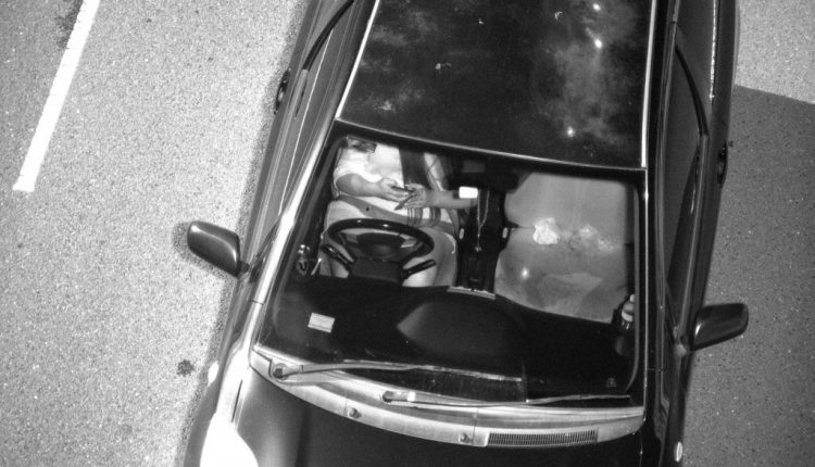 Australia uses new technology to catch drivers on phones