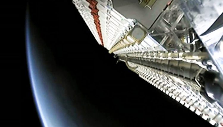 Elon Musk Just Tweeted Using SpaceX Satellite Internet