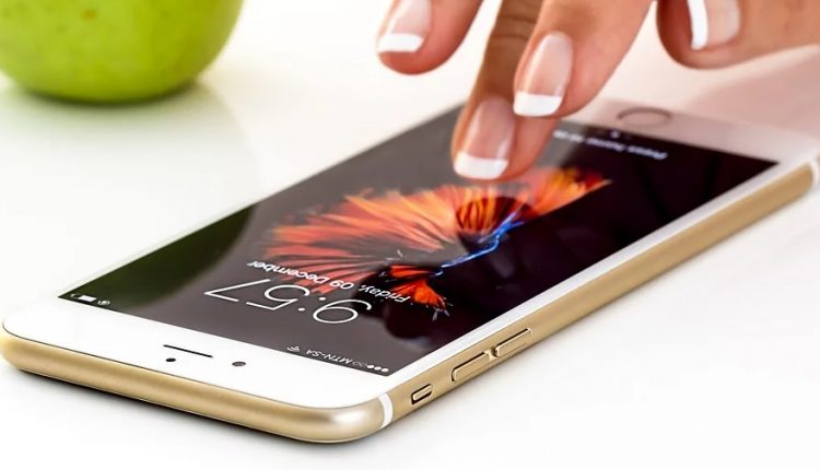 Hacker Jailed on Charges of Blackmailing Apple