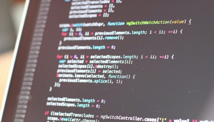 Russian software will be installed on smartphones and smartwatches