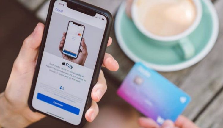 How to Pay Someone with Apple Pay