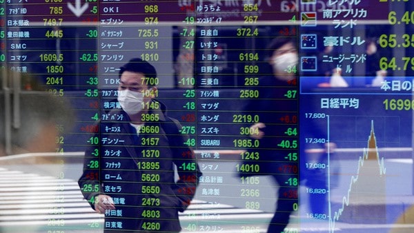 A global pandemic reflected in economic data