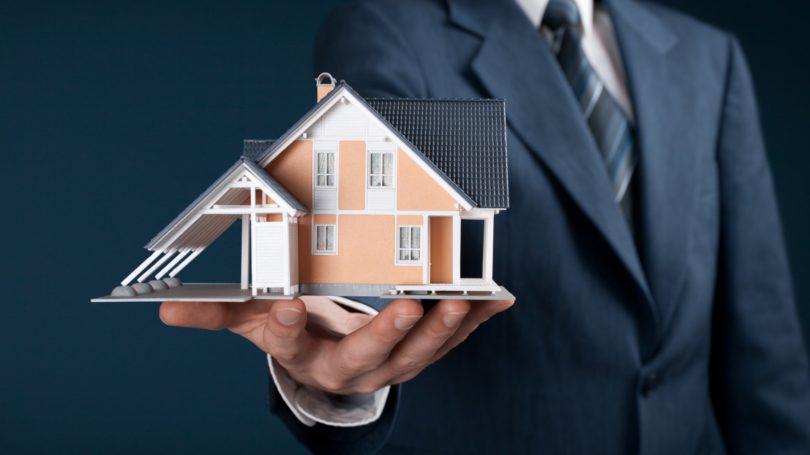 Real Estate Agent Home Mini Model