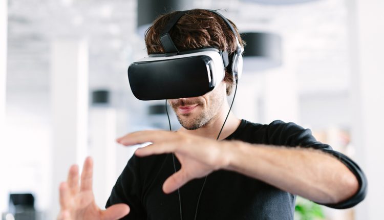 5 Ways Virtual Reality Will Drastically Change HR