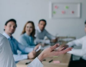 8 Tips to Improve Your Leadership Listening Skills